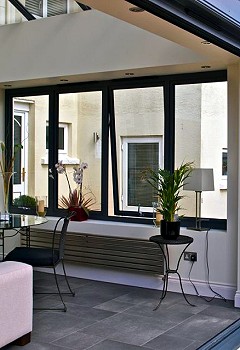 Our innovative contemporary window systems provide slim sight lines for a subtle, contemporary look